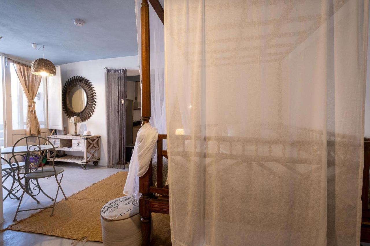 Rock Villas Complex - Private Luxe Top Retreat - Castle And Sea View Emporio  Exterior photo