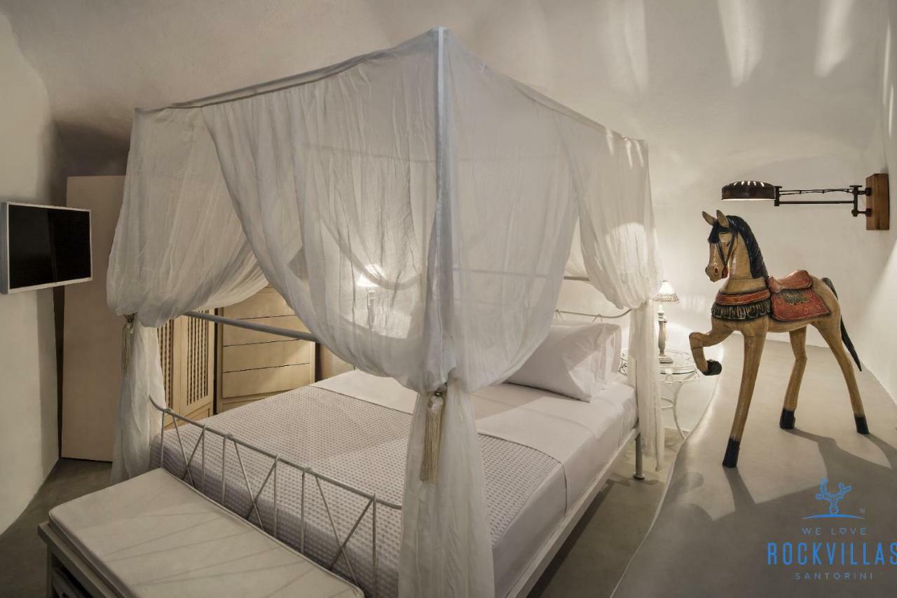 Rock Villas Complex - Private Luxe Top Retreat - Castle And Sea View Emporio  Exterior photo