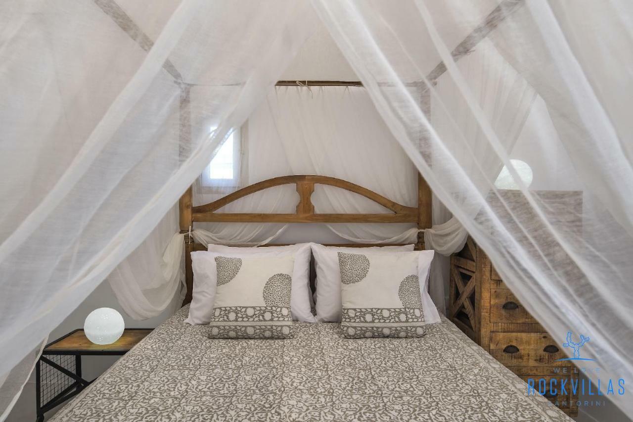 Rock Villas Complex - Private Luxe Top Retreat - Castle And Sea View Emporio  Exterior photo