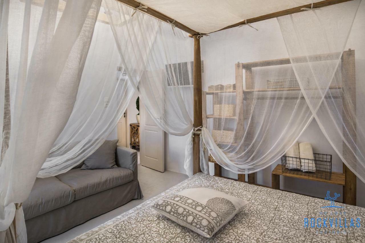Rock Villas Complex - Private Luxe Top Retreat - Castle And Sea View Emporio  Exterior photo