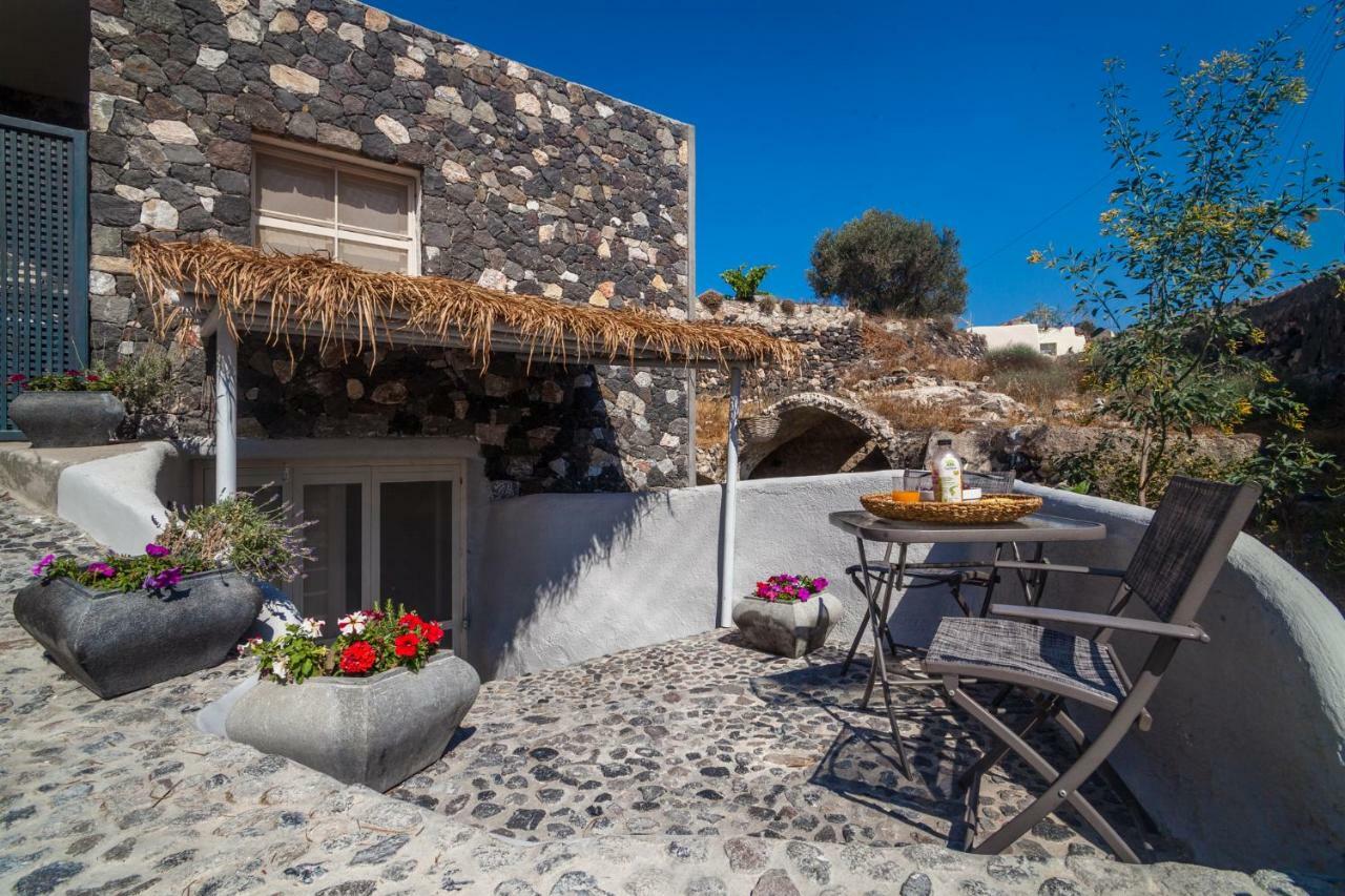 Rock Villas Complex - Private Luxe Top Retreat - Castle And Sea View Emporio  Exterior photo